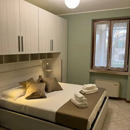 And Pools בית נופש *